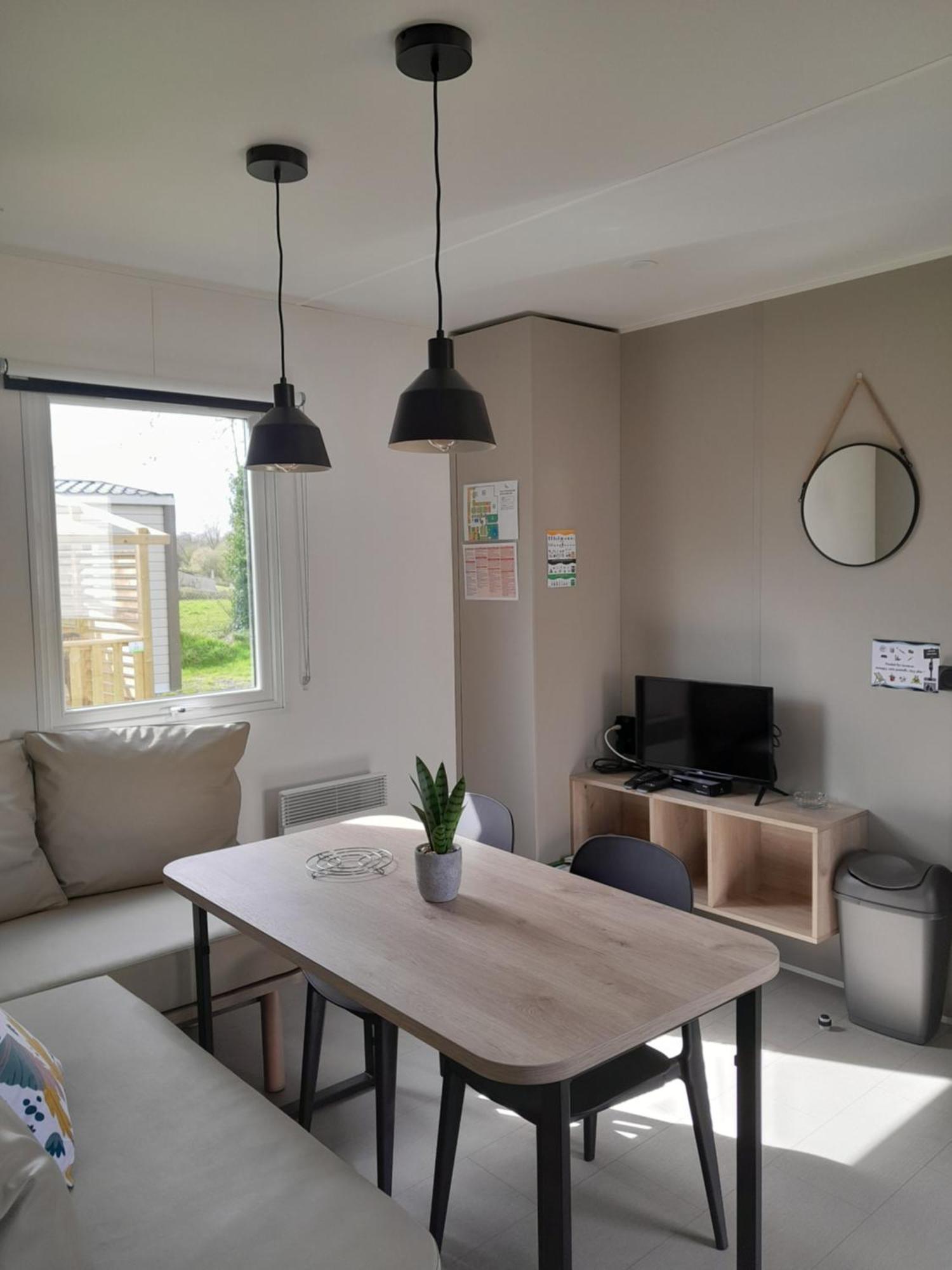 Camping Le Picard Tournieres Esterno foto